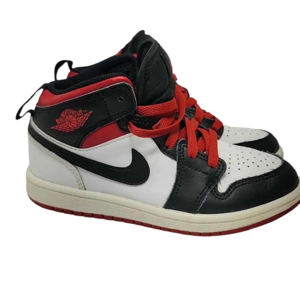 Nike Air Jordan 1‎ Mid Shoes White Gym Red Black DQ8424-106, Size 13C